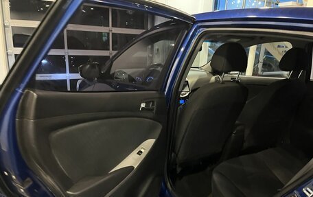 Hyundai Solaris II рестайлинг, 2011 год, 515 000 рублей, 22 фотография