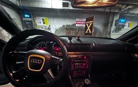 Audi A4, 2001 год, 285 000 рублей, 3 фотография