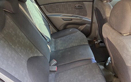 KIA Rio II, 2006 год, 450 000 рублей, 16 фотография