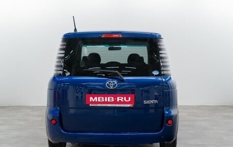 Toyota Sienta I, 2004 год, 600 000 рублей, 2 фотография