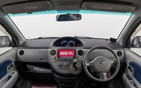 Toyota Sienta I, 2004 год, 600 000 рублей, 8 фотография