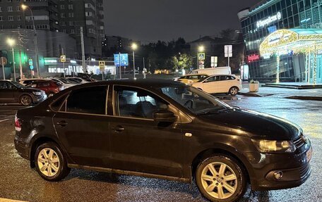 Volkswagen Polo VI (EU Market), 2011 год, 650 000 рублей, 3 фотография