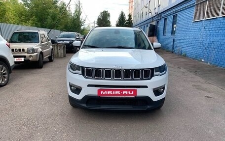 Jeep Compass II, 2020 год, 2 000 000 рублей, 3 фотография