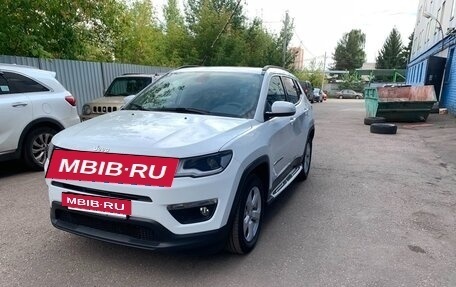 Jeep Compass II, 2020 год, 2 000 000 рублей, 2 фотография