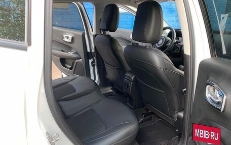 Jeep Compass II, 2020 год, 2 000 000 рублей, 11 фотография