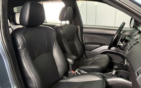 Mitsubishi Outlander III рестайлинг 3, 2007 год, 1 300 000 рублей, 10 фотография