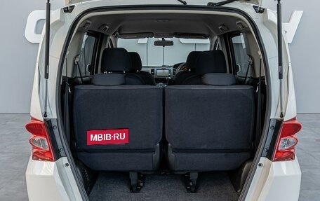 Honda Freed I, 2009 год, 980 000 рублей, 20 фотография