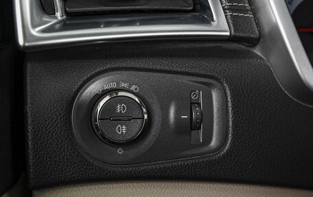 Cadillac SRX II рестайлинг, 2011 год, 1 272 000 рублей, 21 фотография