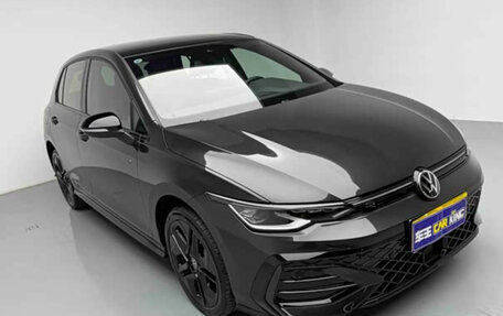 Volkswagen Golf VIII, 2022 год, 1 525 000 рублей, 3 фотография