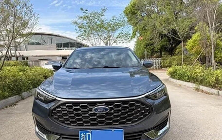 Ford Escort, 2023 год, 980 007 рублей, 2 фотография