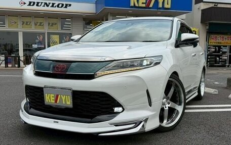 Toyota Harrier, 2018 год, 2 190 000 рублей, 2 фотография