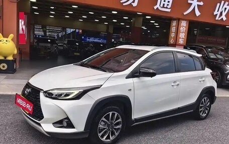 Toyota Yaris XP150 рестайлинг, 2022 год, 1 190 005 рублей, 6 фотография