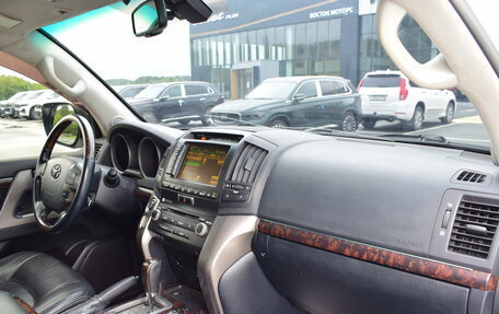 Toyota Land Cruiser 200, 2011 год, 2 197 000 рублей, 15 фотография