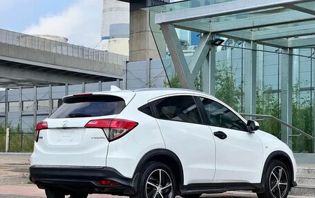 Honda Vezel, 2022 год, 1 252 001 рублей, 4 фотография
