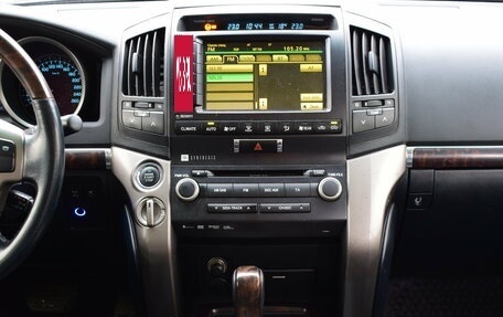 Toyota Land Cruiser 200, 2011 год, 2 197 000 рублей, 17 фотография