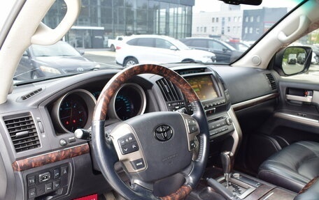 Toyota Land Cruiser 200, 2011 год, 2 197 000 рублей, 14 фотография