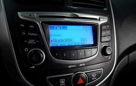 Hyundai Solaris II рестайлинг, 2012 год, 699 000 рублей, 13 фотография