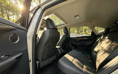Lexus NX, 2022 год, 2 833 000 рублей, 16 фотография