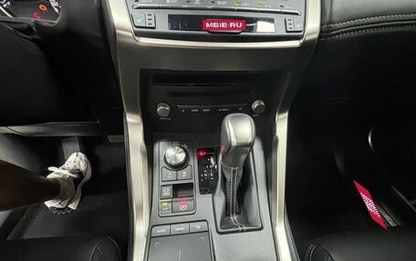 Lexus NX, 2022 год, 2 833 000 рублей, 15 фотография