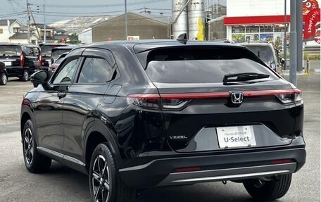 Honda Vezel, 2023 год, 1 800 325 рублей, 6 фотография