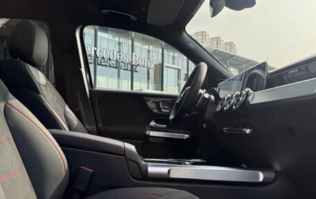 Mercedes-Benz GLB, 2022 год, 2 690 000 рублей, 17 фотография