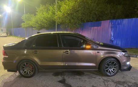 Volkswagen Polo VI (EU Market), 2015 год, 920 000 рублей, 3 фотография