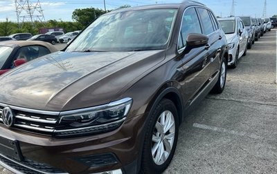 Volkswagen Tiguan II, 2017 год, 1 830 000 рублей, 1 фотография