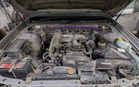 Nissan Laurel VIII, 2001 год, 520 000 рублей, 2 фотография