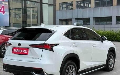 Lexus NX, 2022 год, 2 750 000 рублей, 5 фотография