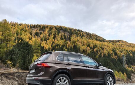 Volkswagen Tiguan II, 2017 год, 1 830 000 рублей, 5 фотография