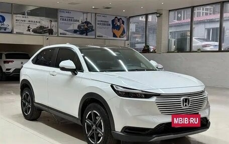 Honda Vezel, 2023 год, 2 055 520 рублей, 2 фотография