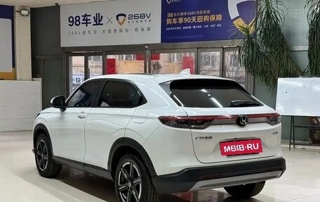 Honda Vezel, 2023 год, 2 055 520 рублей, 5 фотография