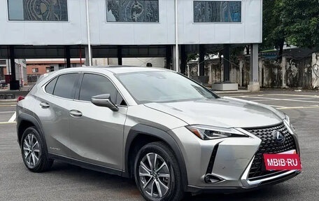 Lexus UX I, 2023 год, 2 200 010 рублей, 3 фотография