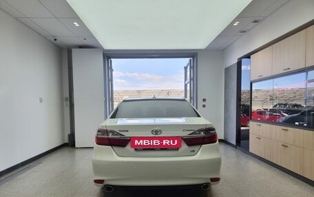Toyota Camry, 2016 год, 2 370 000 рублей, 5 фотография