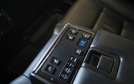 Toyota Camry, 2016 год, 2 370 000 рублей, 15 фотография