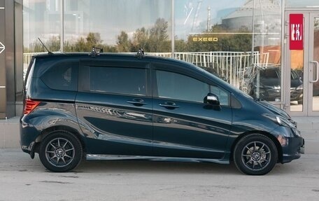 Honda Freed I, 2010 год, 950 000 рублей, 4 фотография