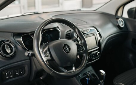 Renault Kaptur I рестайлинг, 2019 год, 1 700 000 рублей, 11 фотография