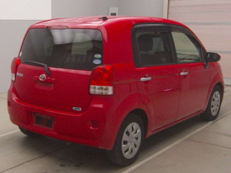 Toyota Porte II, 2015 год, 989 000 рублей, 2 фотография