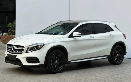 Mercedes-Benz GLA, 2019 год, 1 950 000 рублей, 1 фотография