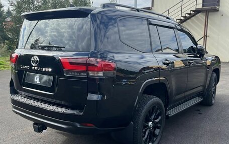 Toyota Land Cruiser, 2023 год, 10 200 000 рублей, 6 фотография