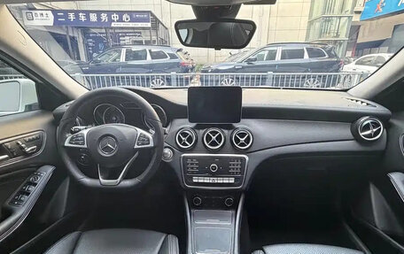 Mercedes-Benz GLA, 2019 год, 1 950 000 рублей, 18 фотография