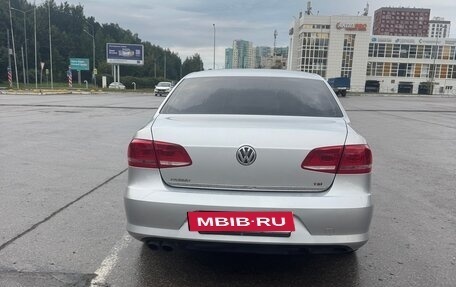 Volkswagen Passat B7, 2011 год, 900 000 рублей, 6 фотография