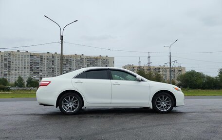 Toyota Camry, 2011 год, 1 650 000 рублей, 4 фотография