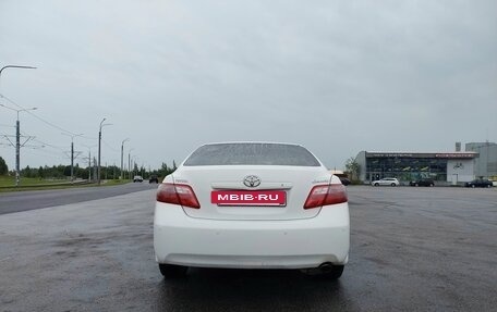 Toyota Camry, 2011 год, 1 650 000 рублей, 6 фотография