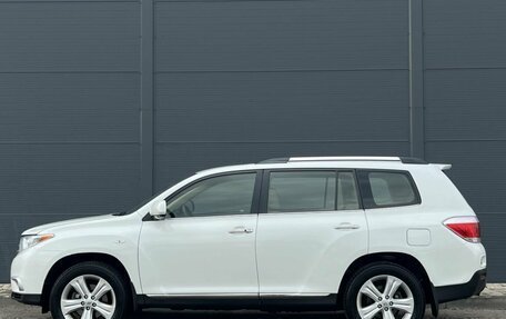 Toyota Highlander III, 2012 год, 1 790 000 рублей, 8 фотография