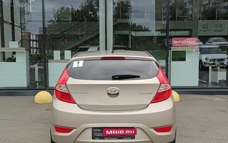 Hyundai Solaris II рестайлинг, 2014 год, 980 000 рублей, 7 фотография