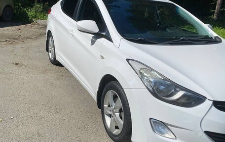 Hyundai Elantra V, 2013 год, 980 000 рублей, 3 фотография