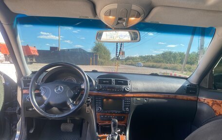 Mercedes-Benz E-Класс, 2002 год, 650 000 рублей, 6 фотография