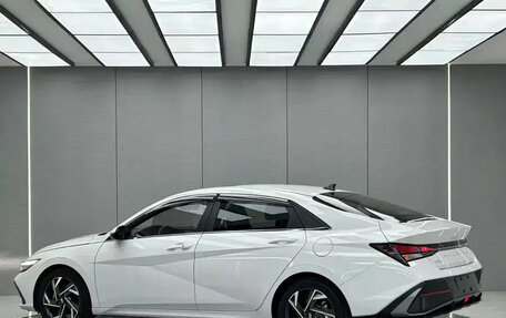 Hyundai Elantra, 2023 год, 1 340 888 рублей, 4 фотография