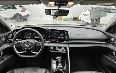 Hyundai Elantra, 2023 год, 1 340 888 рублей, 13 фотография